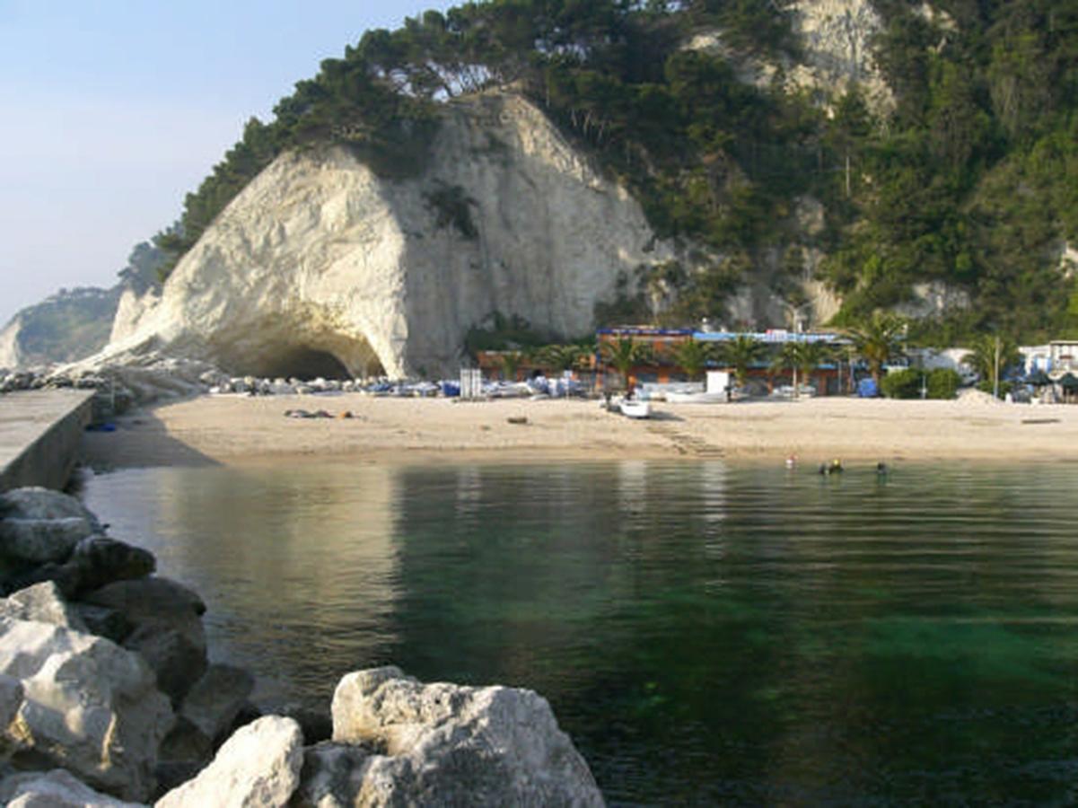 Conero Camere Sirolo Exterior photo